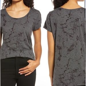 Vince Camuto Tshirt